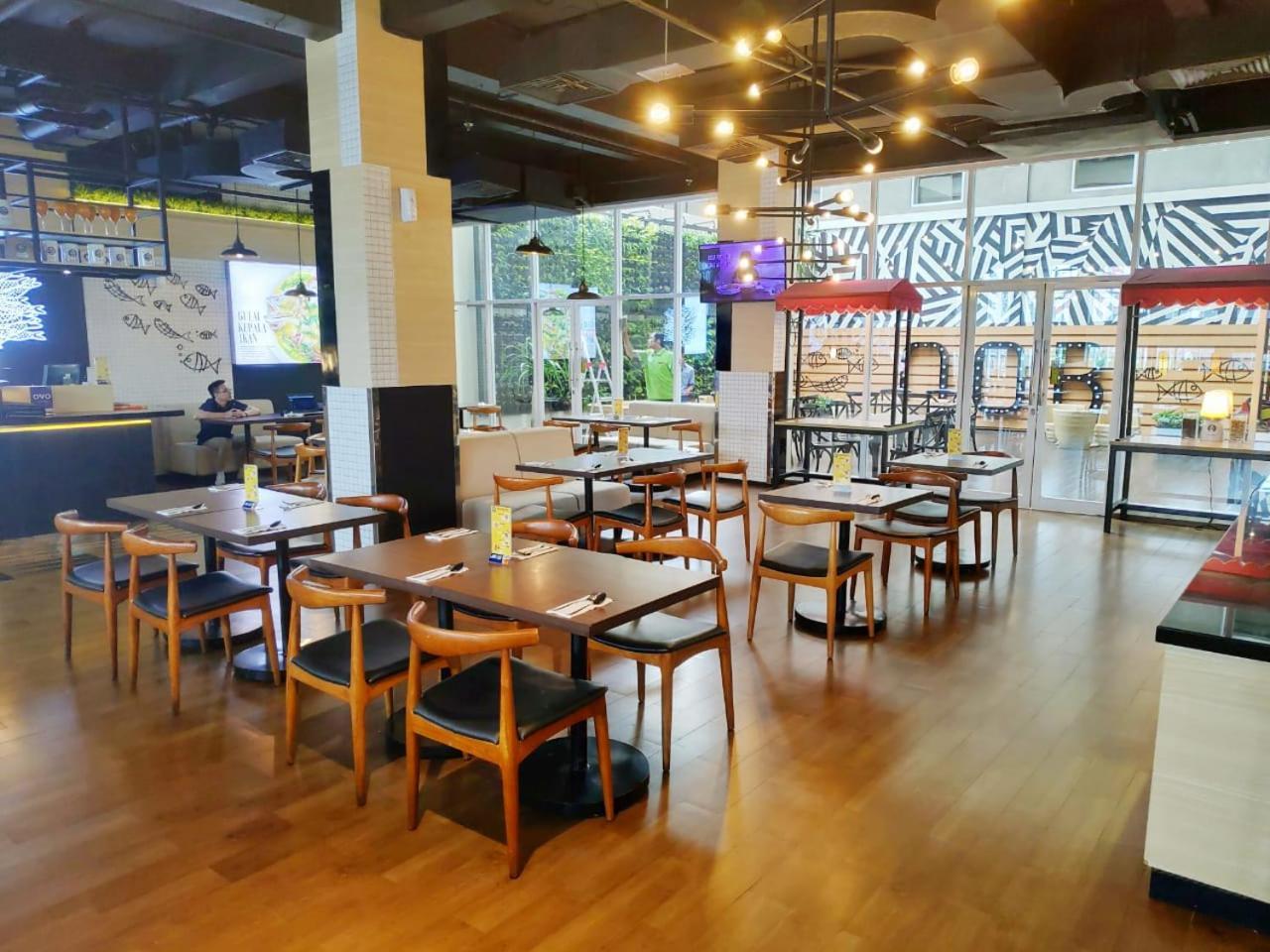 Maxonehotels.Com At Tidar Surabaya Buitenkant foto