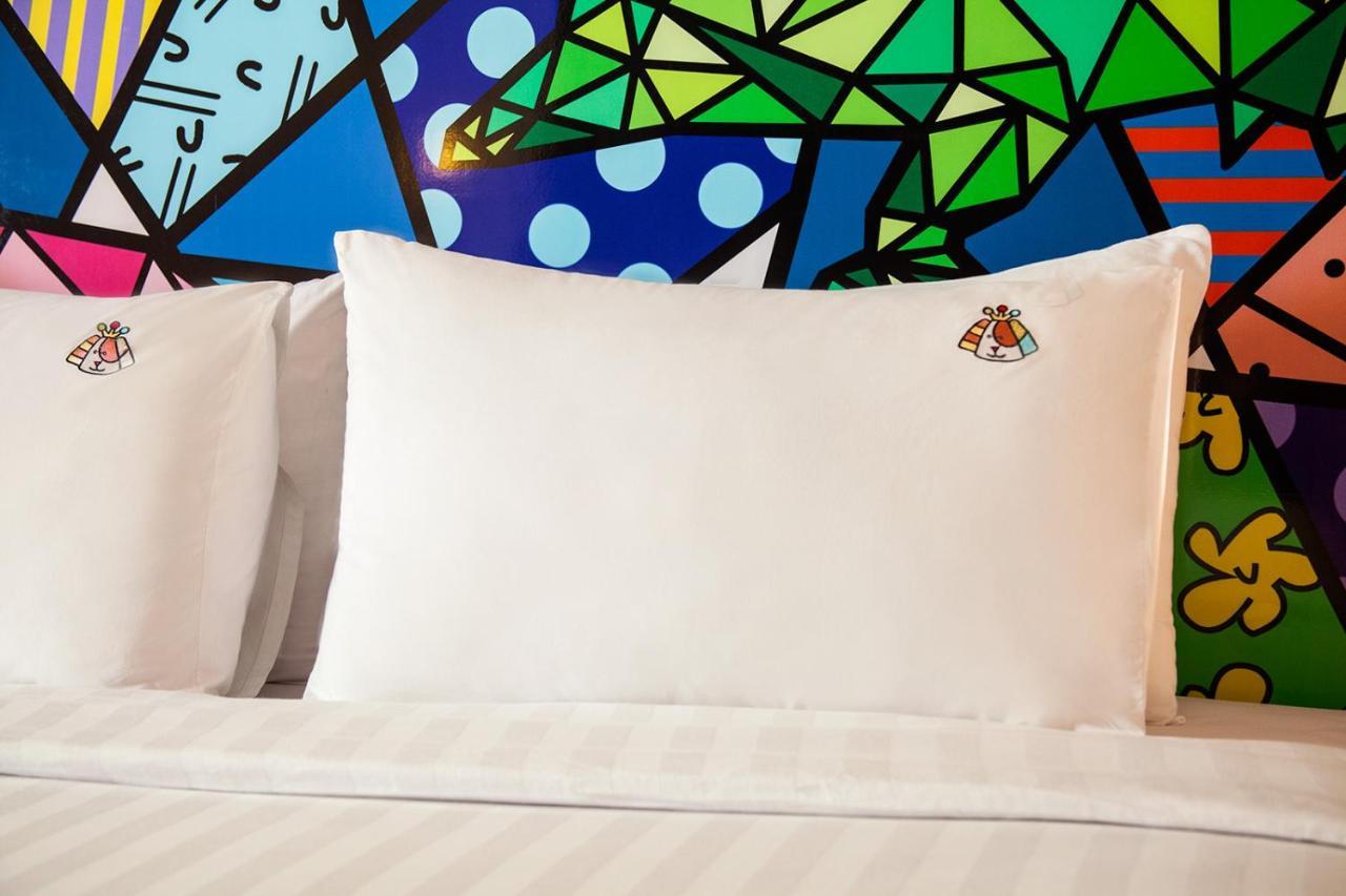Maxonehotels.Com At Tidar Surabaya Buitenkant foto